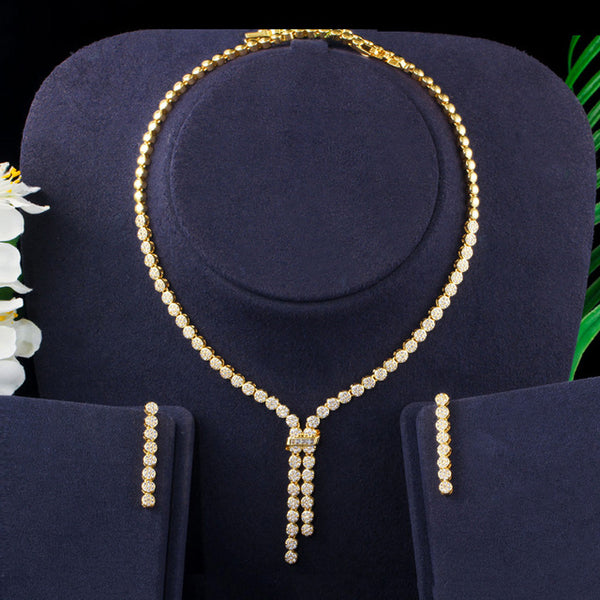 Collar y pendientes colgantes de lujo con borlas largas de oro africano de Dubái y circonitas redondas