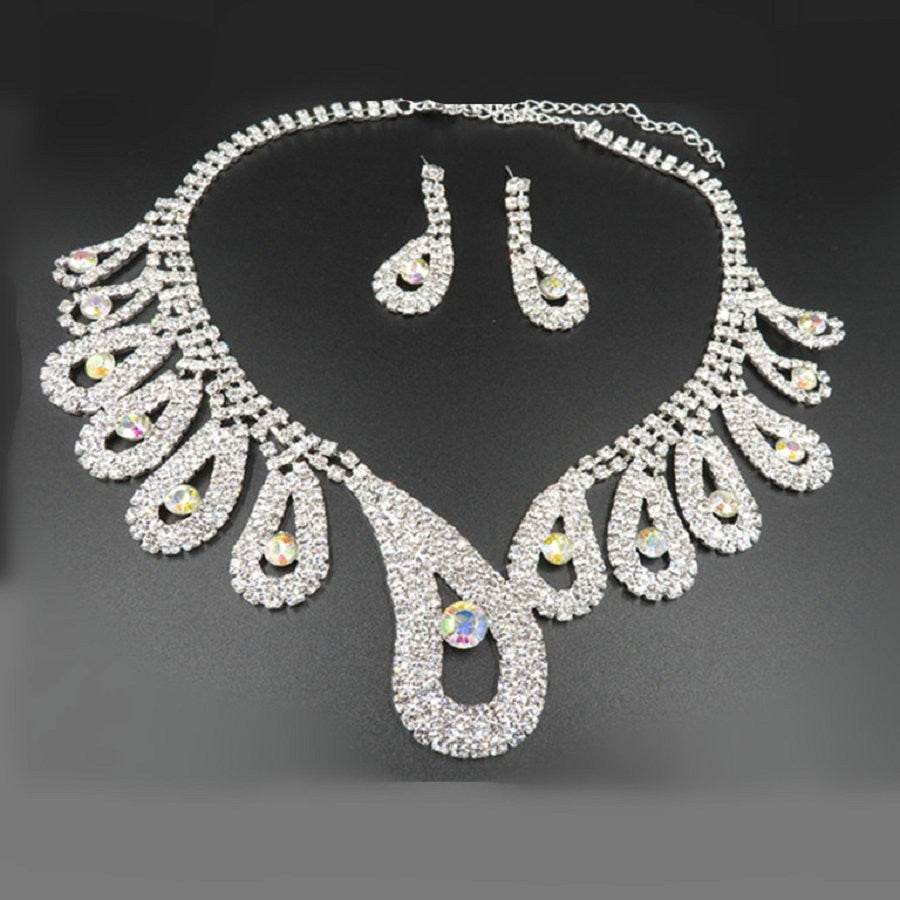 Gorgeous Fashion Choker Necklace for Women