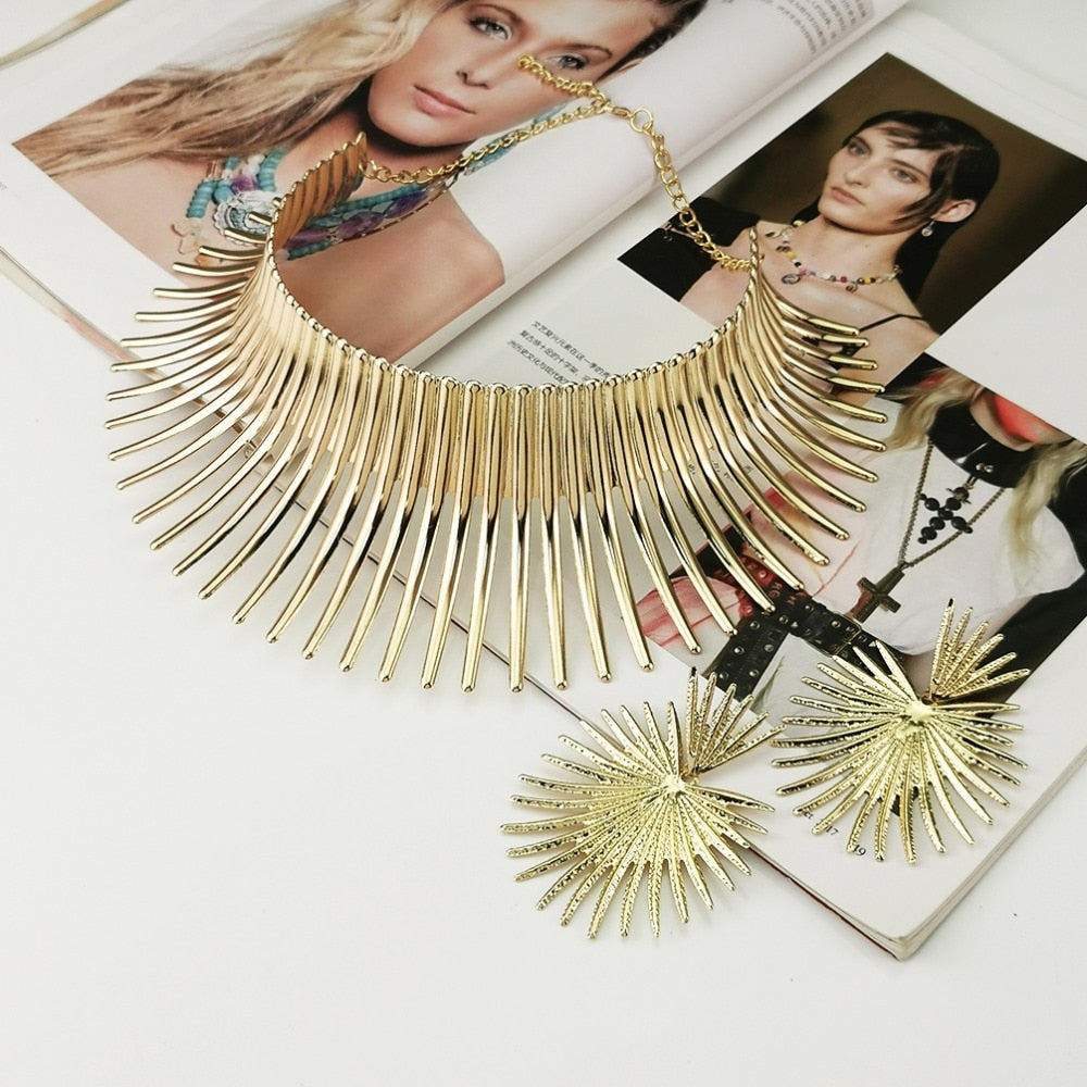 Gold Color Indian Statement Necklaces Set