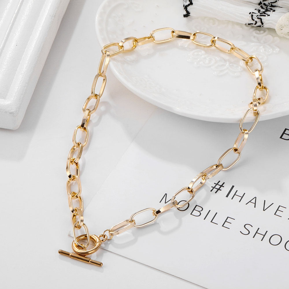 Thick Chain Toggle Clasp Gold Necklaces