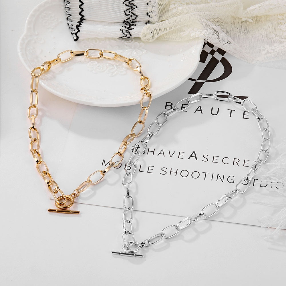 Thick Chain Toggle Clasp Gold Necklaces