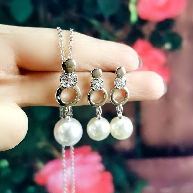 Vintage Imitation Pearl Pendant Necklace And Drop Earring Set