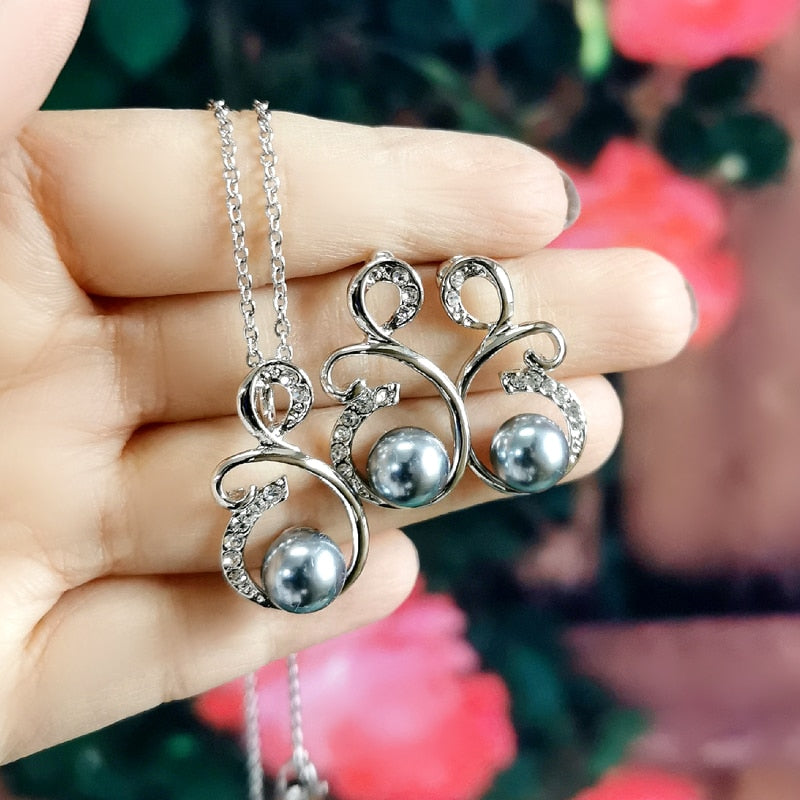 Vintage Imitation Pearl Pendant Necklace And Drop Earring Set