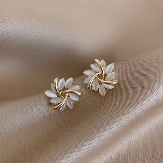 Elegant and Exquisite Opal Petal Circle Stud Earrings For Woman