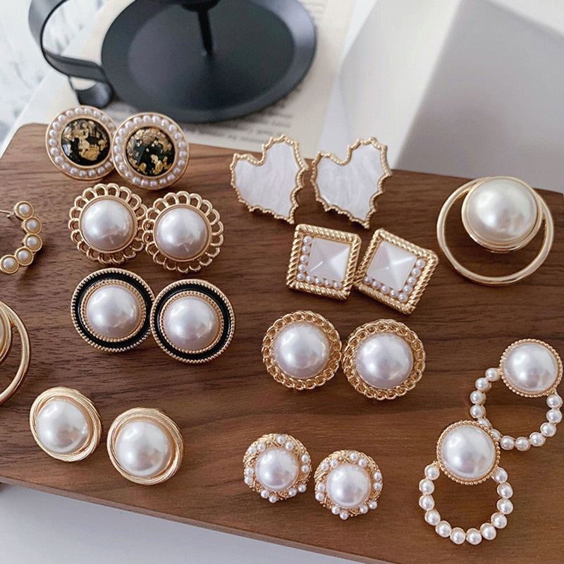 Korean Design Elegant Simulated Pearl Big Round Clip on Earrings