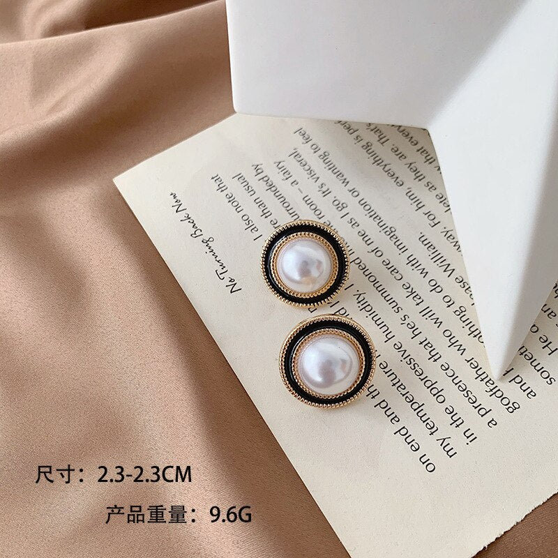 Korean Design Elegant Simulated Pearl Big Round Clip on Earrings