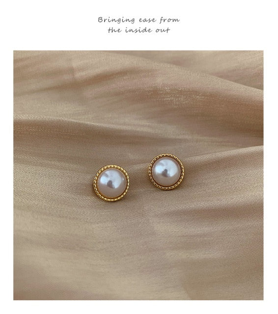 Korean Design Elegant Simulated Pearl Big Round Clip on Earrings