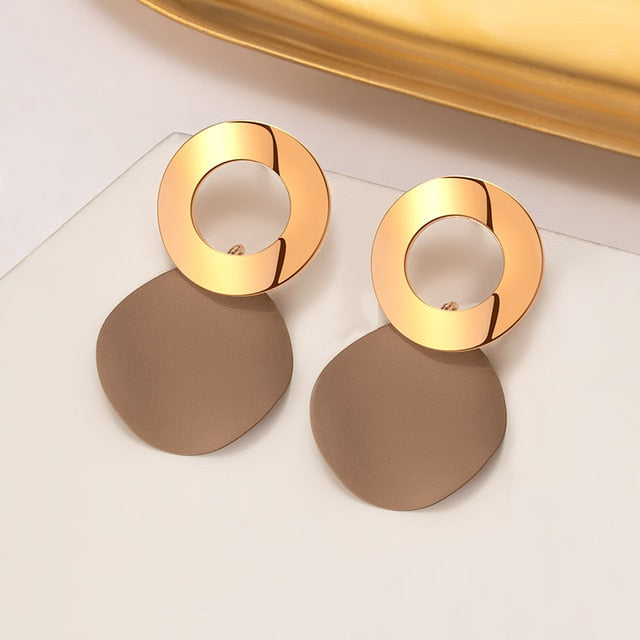 Women Brown Arcylic Geometric Dangle Drop Gold Earing
