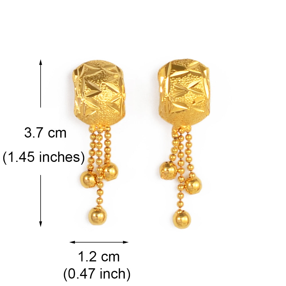 New Metal Earrings With Rund Ball for Women/Girls