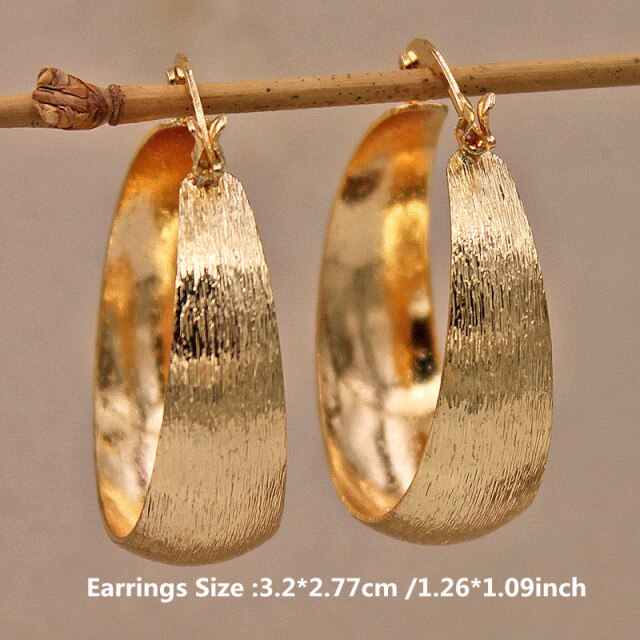 Luxurious Trendy Hoop Earrings for Women