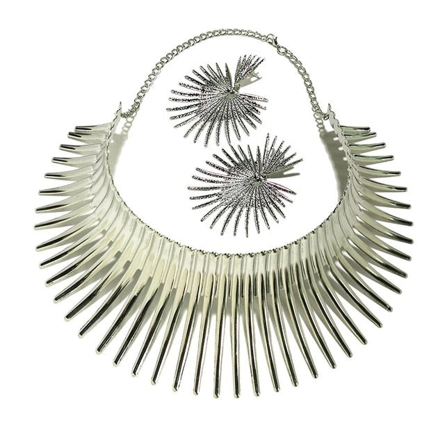 Gold Color Metal Big Exaggerated Torque Choker Necklace Earrings Set