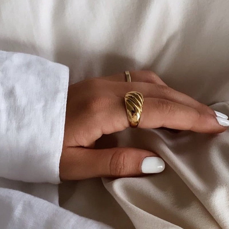 18k Gold Plating Tarnish Free Croissant Chunky Gold Rings