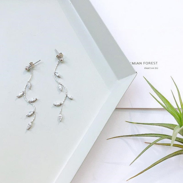 Hot New Silver Color Needle Willow Leaf Earrings