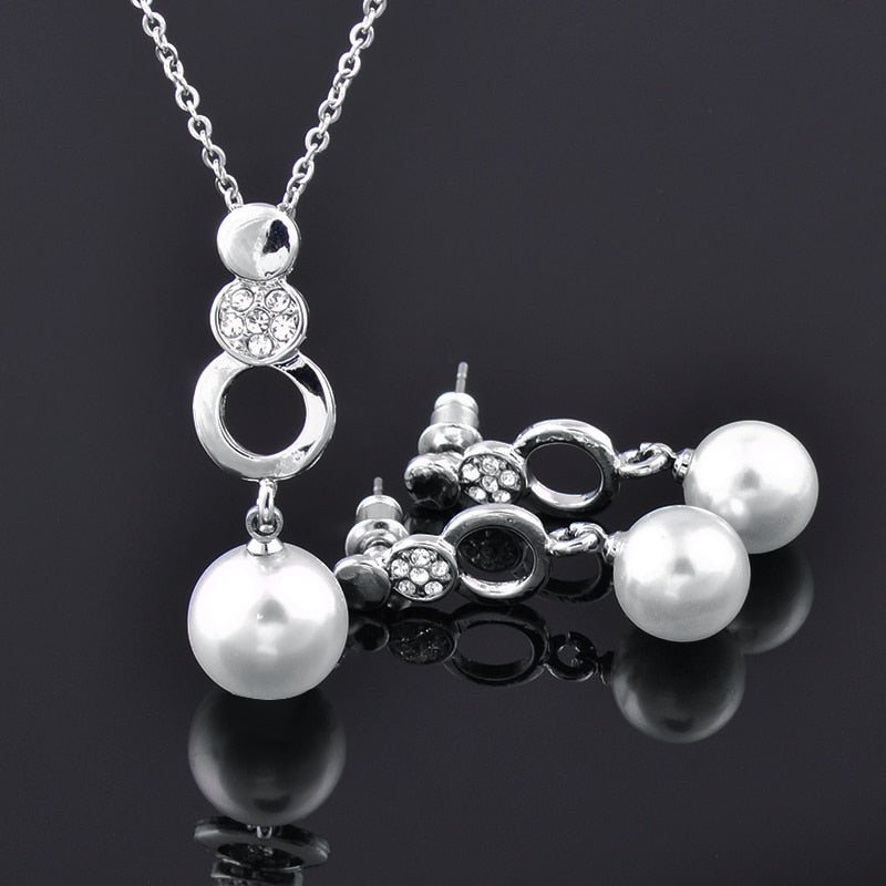 Vintage Imitation Pearl Pendant Necklace And Drop Earring Set