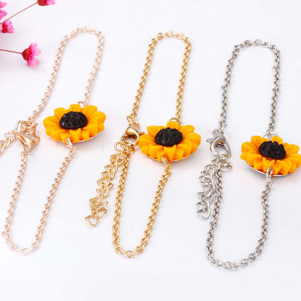 Fashion Sunflower Pendant Necklace Stud Earrings Ring Bracelet Jewelry 5Pcs/Set