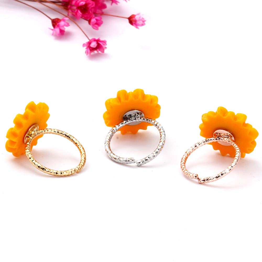 Fashion Sunflower Pendant Necklace Stud Earrings Ring Bracelet Jewelry 5Pcs/Set