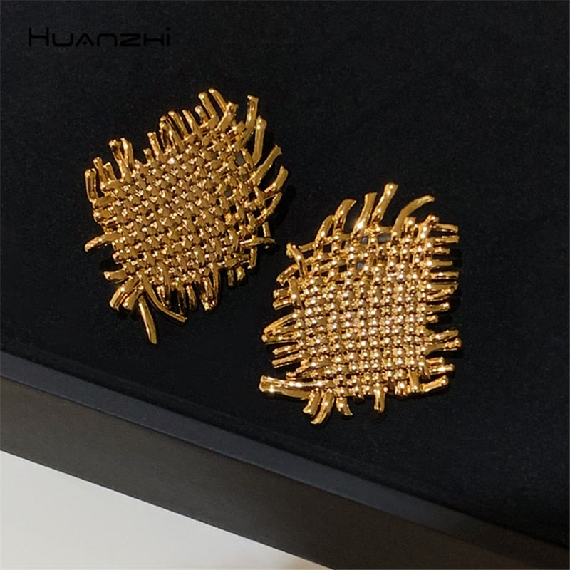 Retro Gold Metal Geometry Irregular Woven Texture Stud Earrings