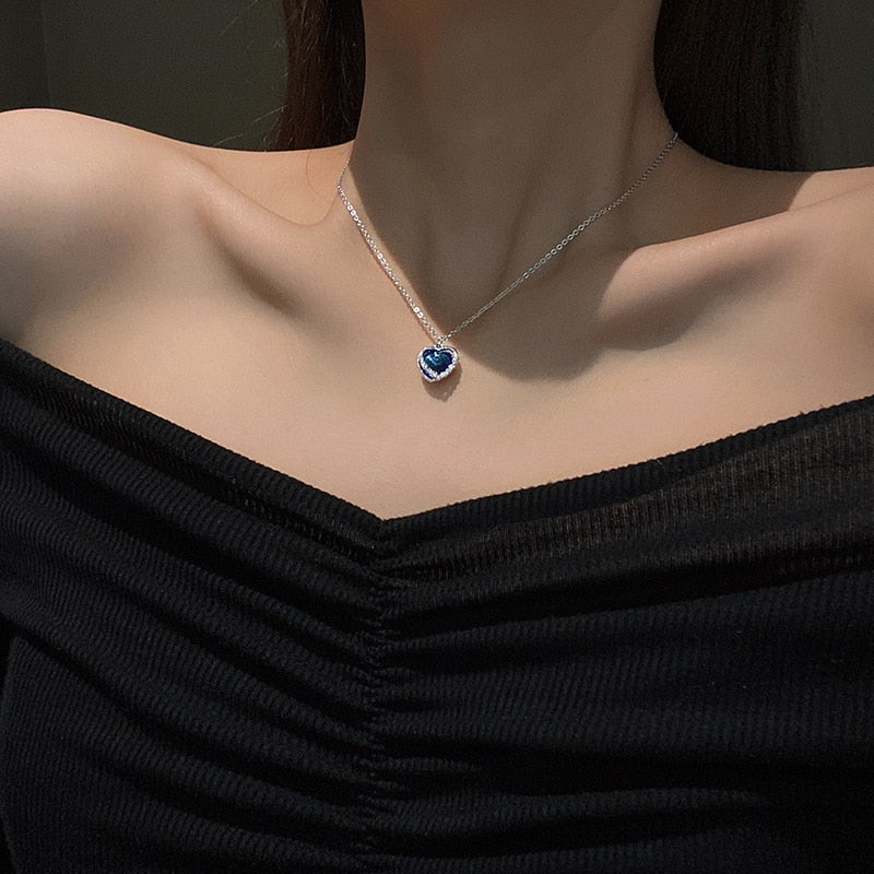 Korean New Exquisite Blue Crystal Necklace
