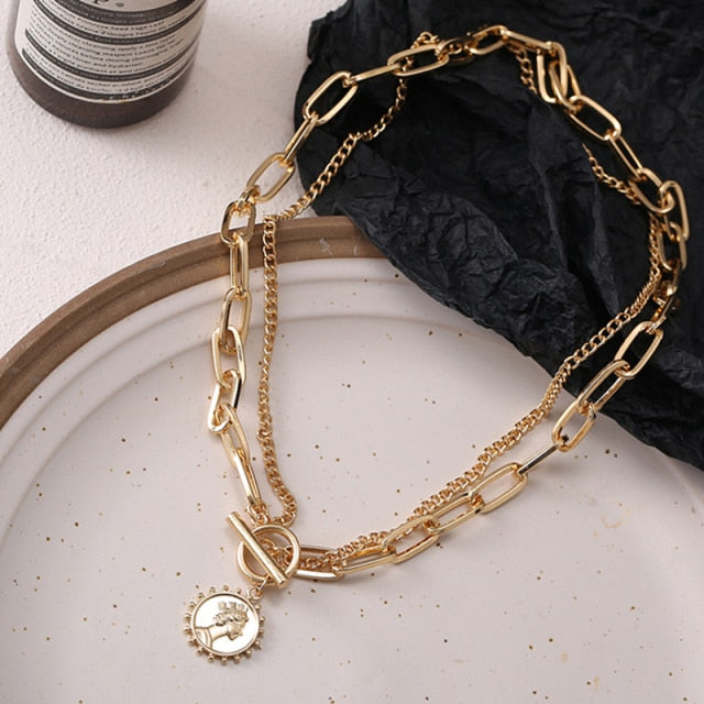 Trendy Gold Carved Portrait Coin Pendant Necklace