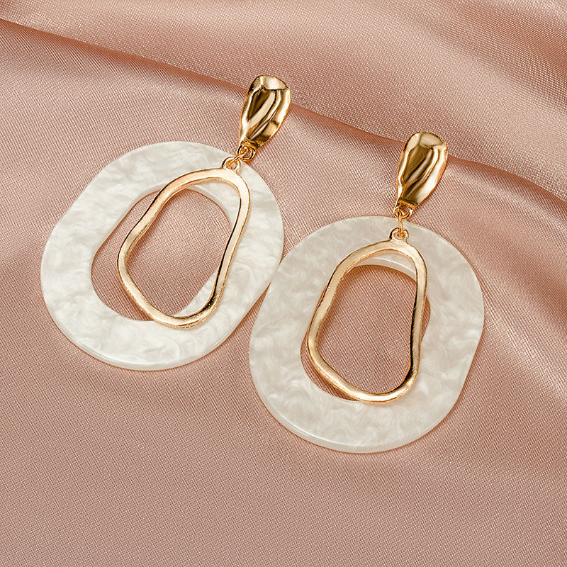 women White Cute Arcylic Geometric Dangle Drop Gold Earings