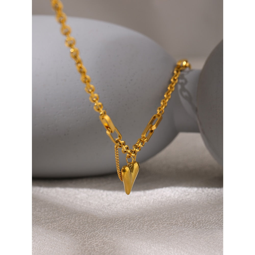 Romantic Heart Pendant Necklace