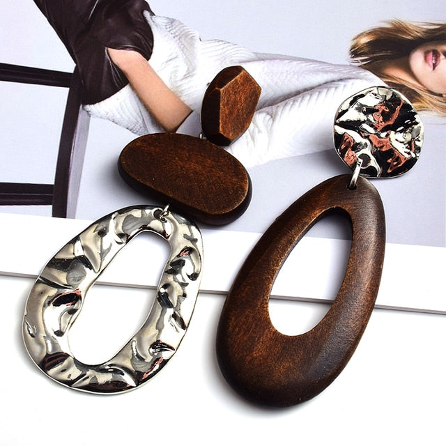 New Arrival Irregularly shaped wooden earring