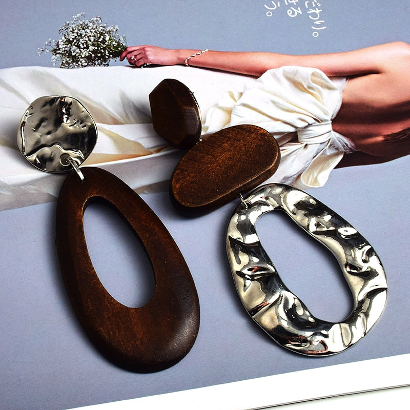 New Arrival Irregularly shaped wooden earring