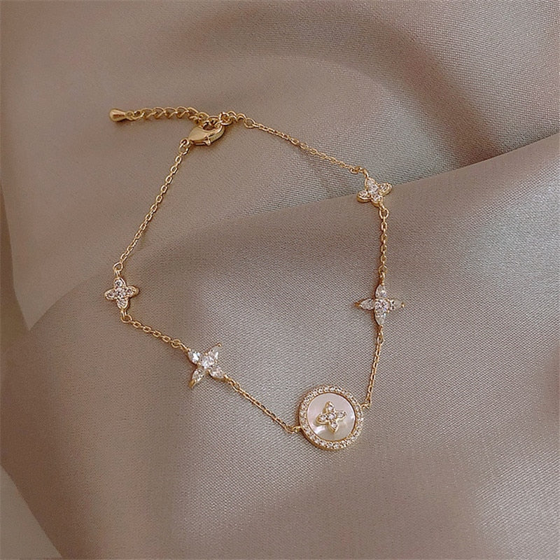 Fashion Cubic Zirconia Natural Shell Stone Charm Bracelet for Woman