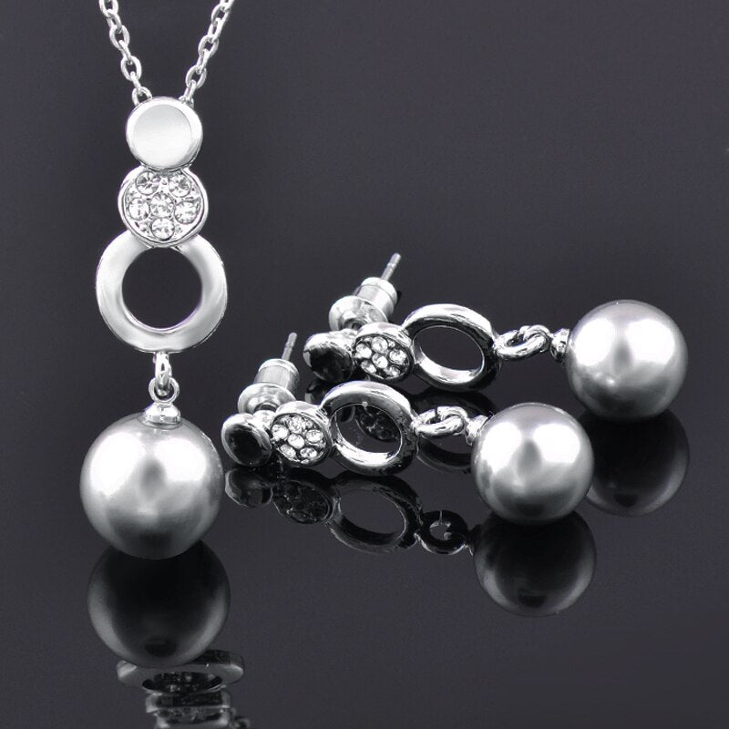 Vintage Imitation Pearl Pendant Necklace And Drop Earring Set