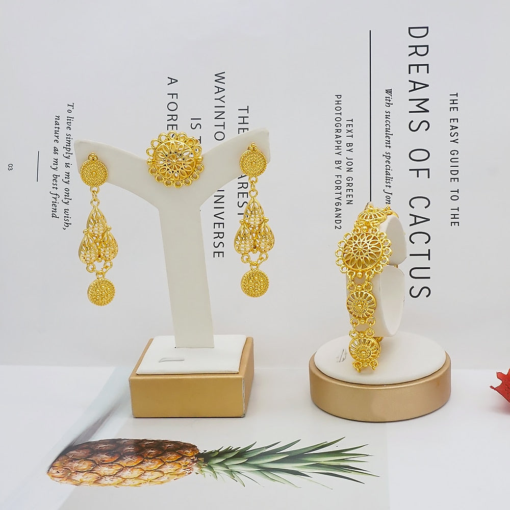 24K Jewelery Gold Necklace & Earring Set