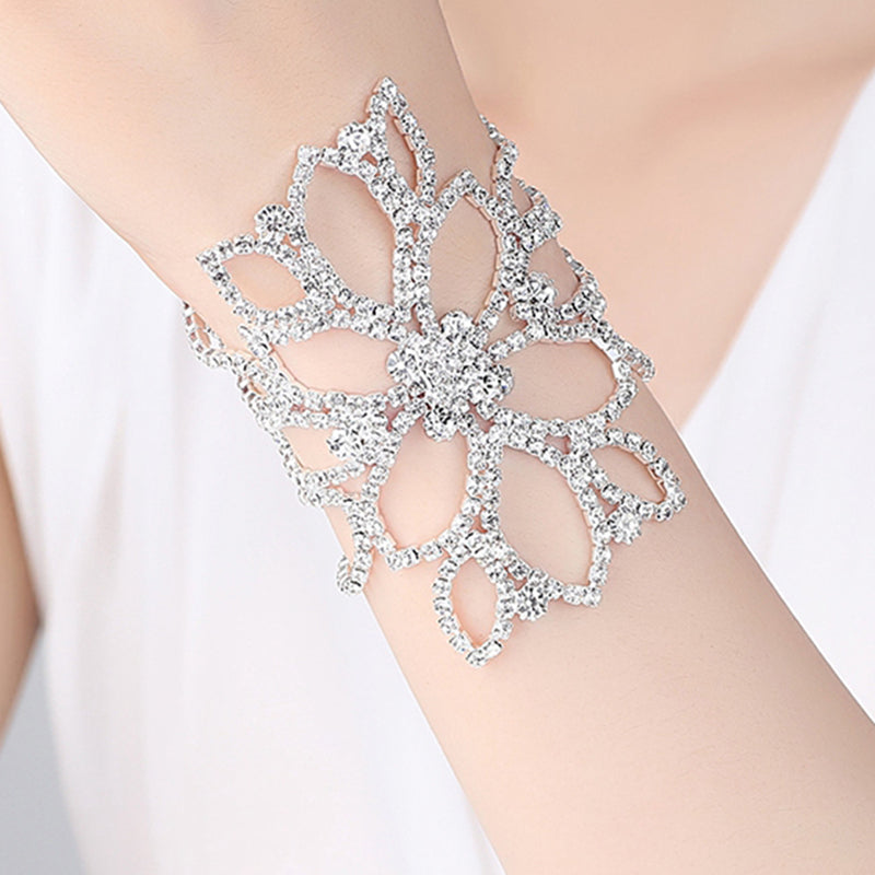 Rhinestone Crystal Hollow Flower Shinning  Embroidered Bracelet And Anklet