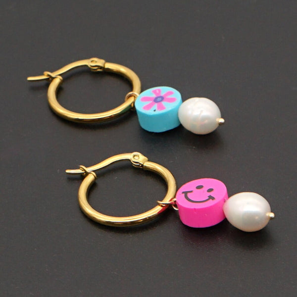 Pendientes colgantes de perla real con cara sonriente para mujer