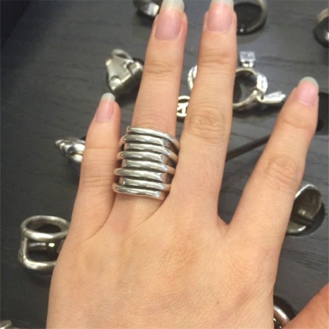 Cool Hollow Out - Twist Metal Ring