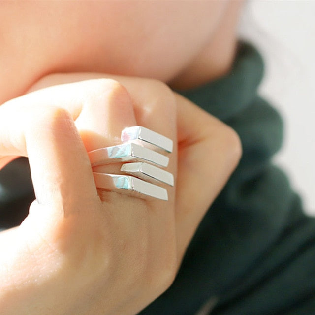 Cool Hollow Out - Twist Metal Ring