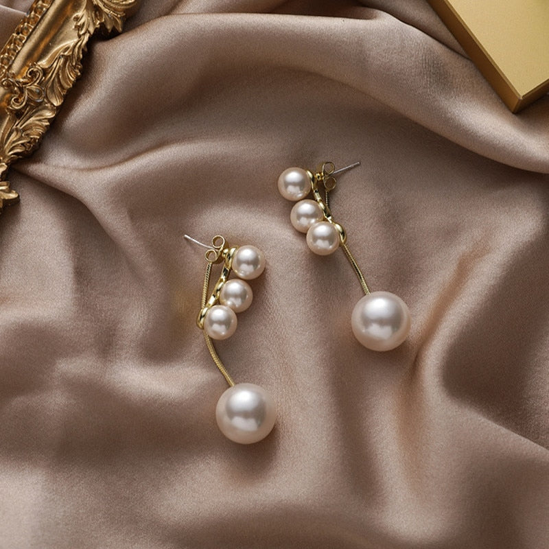 geometric pearl retro metal exquisite French earrings