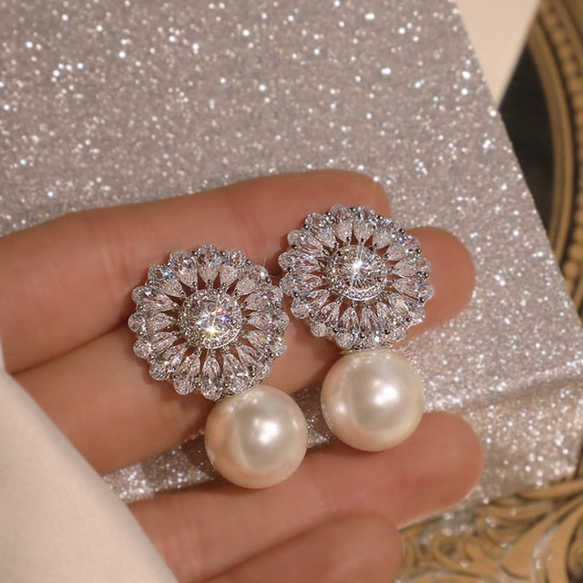 Romantic Women Stud Earrings Imitation Pearl Delicate Female Earring