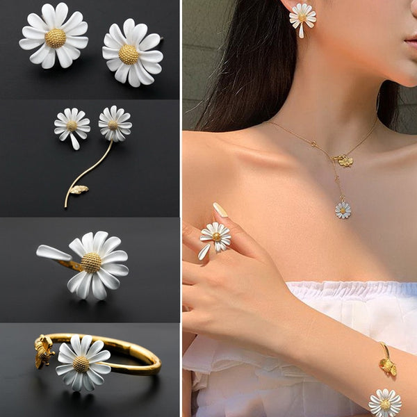 Korean Style Cute Small Daisy Flower Stud Earrings