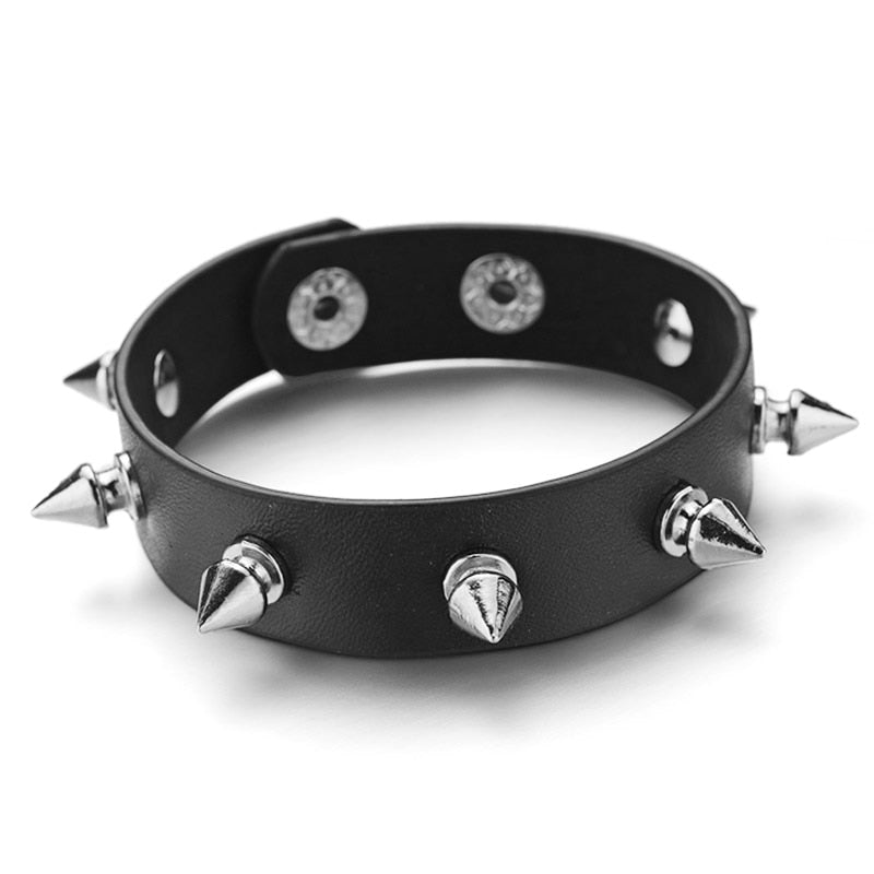 Unique Pointed Bracelet One-row Spike Rivet   Bracelets