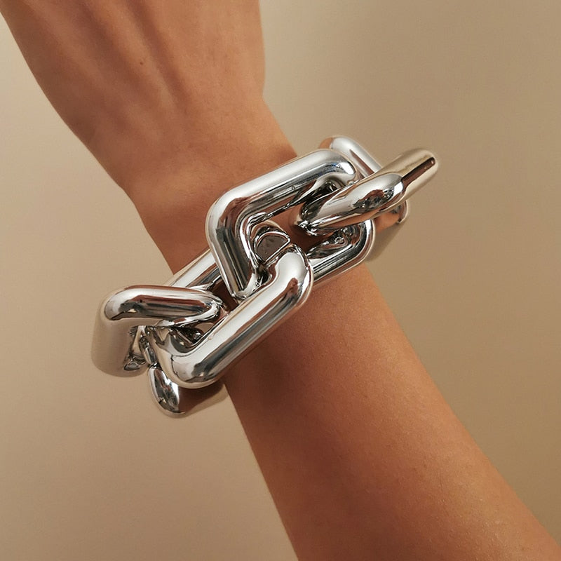 Exaggerated Geometric Square Twisted Thick Link Chain Bracelet