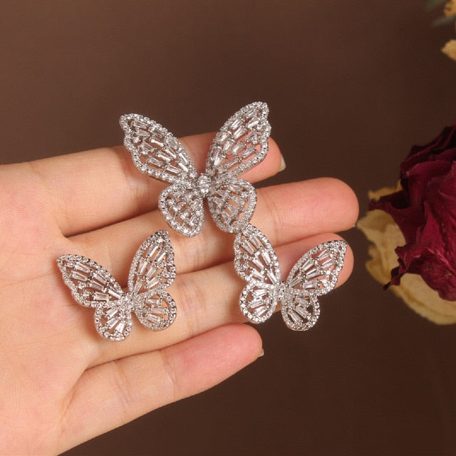 Exquisite Copper Inlaid Zircon Black Smart Butterfly Women's Set