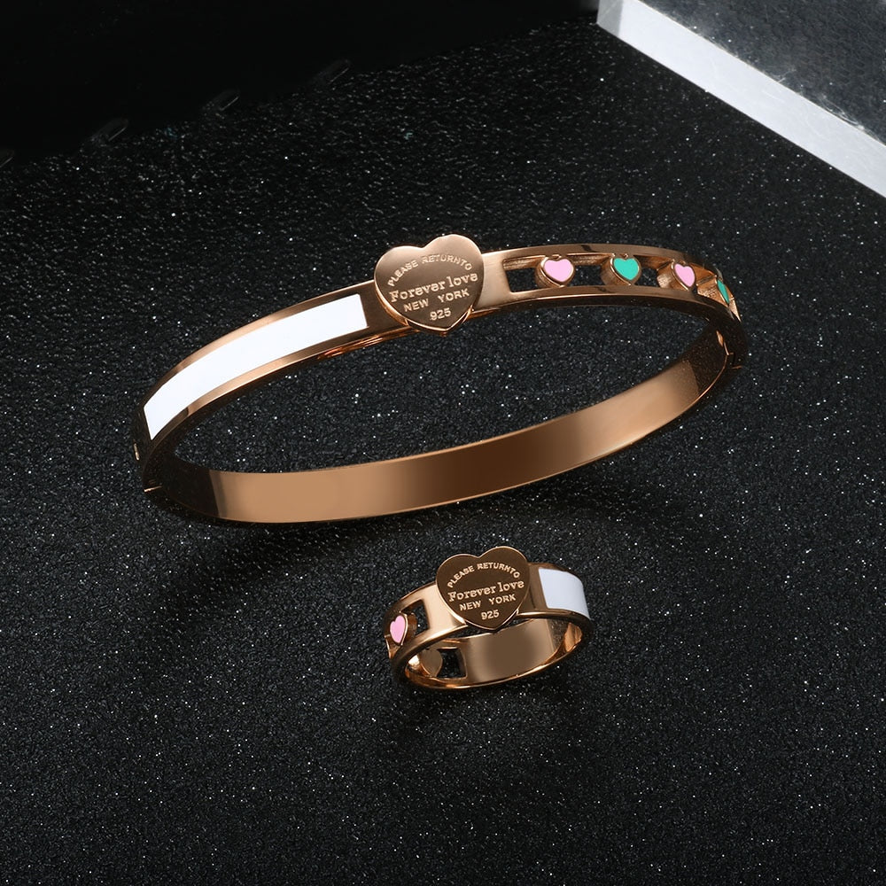 Trendy Hollow Heart Jewelry Set
