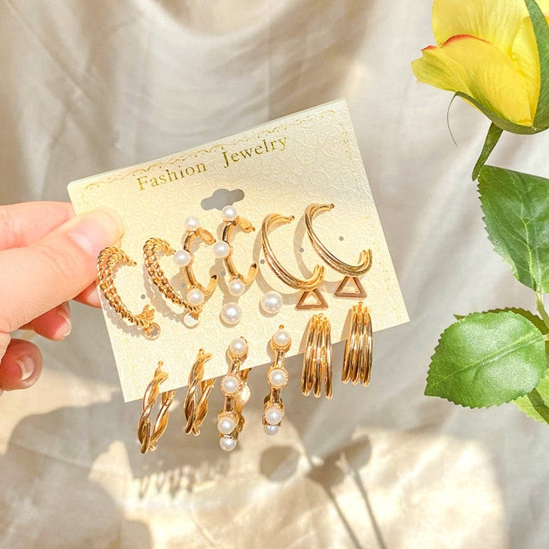Fashion Gold Pearl Earrings Set