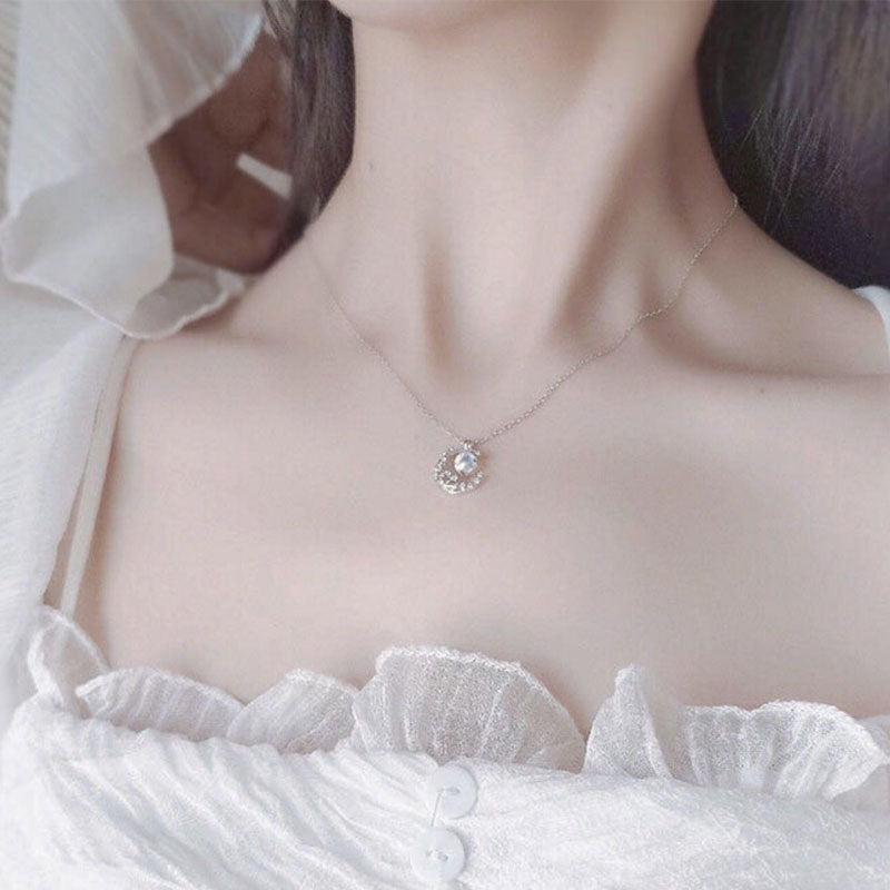 Sweet Moon Cubic Zircon Jewelry Necklace