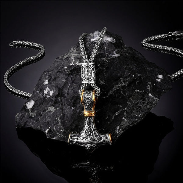 Martillo de Thor de los vikingos nórdicos