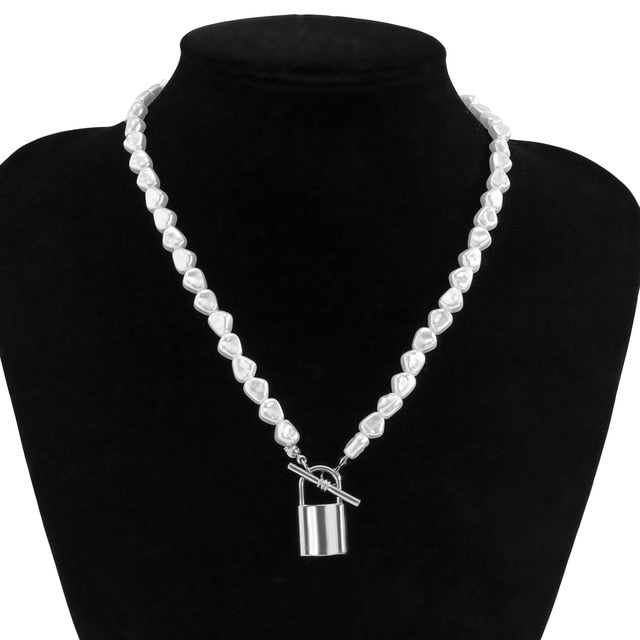 Bohemian Teardrop-Shaped Imitation Pearls Pendant