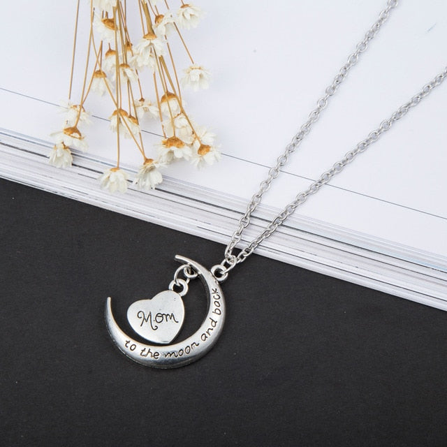 Fashion Personality Moon Women Necklace