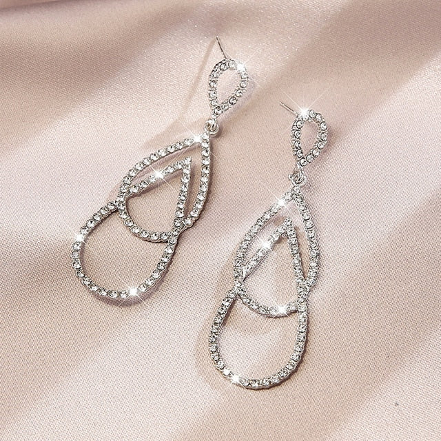 Women's Luxurious Geometric Full Rhinestone Earrings