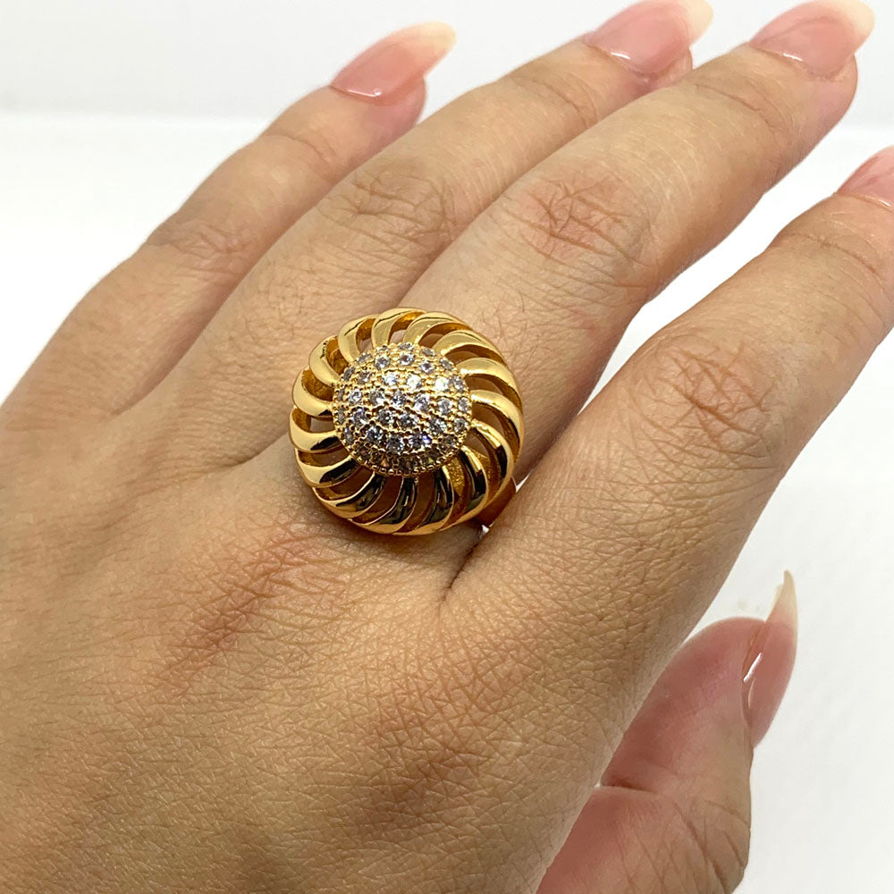 New Arrival Adorable Flower Modelling Charming AAA Zirconia Gold Ring