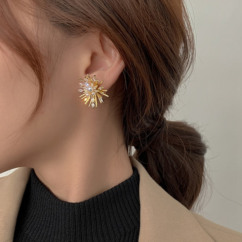 Korean Cute Shiny Zircon Flower Stud Earrings For Women