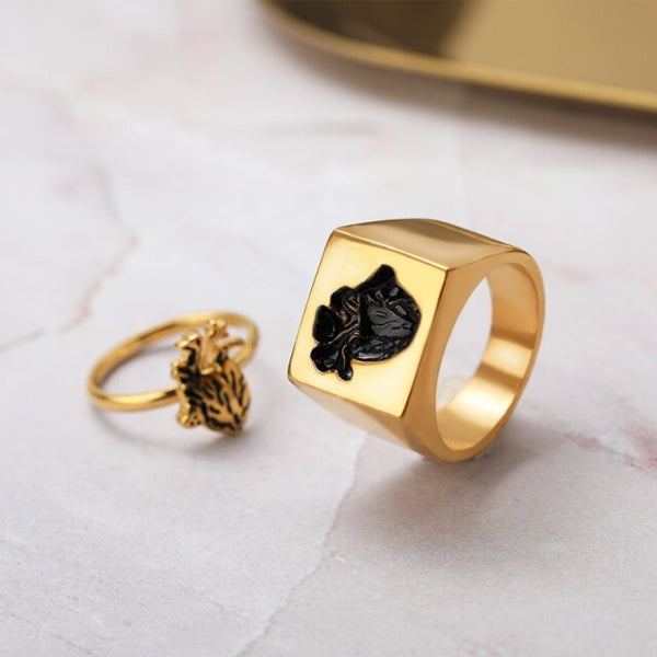 Matching Human Heart Rings On Rectangle For Women